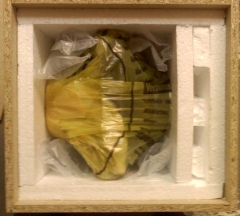 Holzkiste zum Versender von Basschassis zu Klangmeister, www.klangmeister.de, Austausch defekter Sicken.
Die Chassis wurden paarweise verschraubt mit Abstandshalter. Holzkiste zum Versender von Basschassis zu Klangmeister, www.klangmeister.de, Austausch defekter Sicken.
Die Chassis wurden paarweise verschraubt mit Abstandshalter.