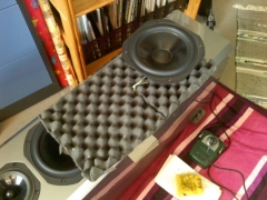 Einbau der Chassis nach Sickenreparatur... Einbau der Chassis nach Sickenreparatur...